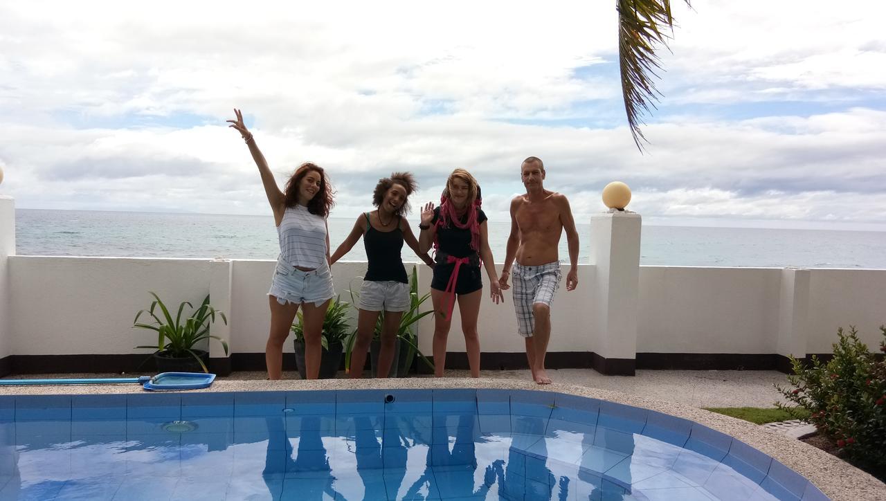 Bamboo Beachhouse Dormitory Garcia Hernandez Esterno foto