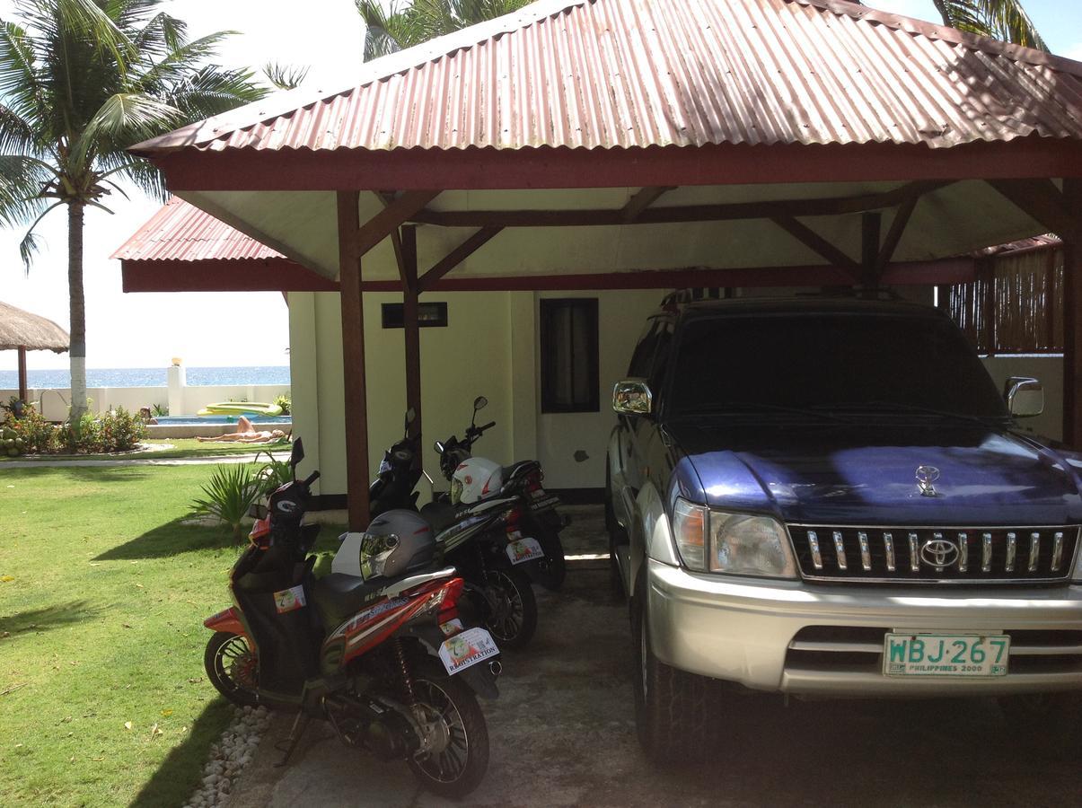 Bamboo Beachhouse Dormitory Garcia Hernandez Esterno foto