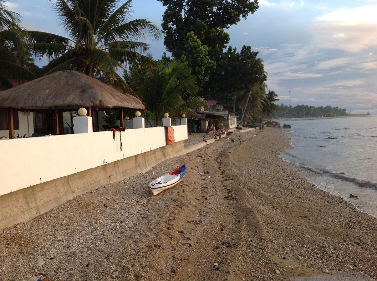 Bamboo Beachhouse Dormitory Garcia Hernandez Esterno foto