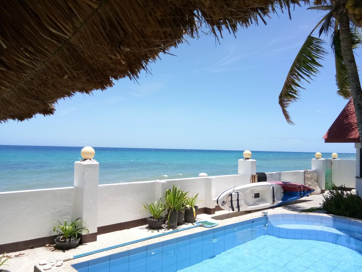 Bamboo Beachhouse Dormitory Garcia Hernandez Esterno foto