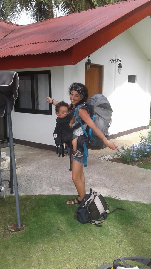 Bamboo Beachhouse Dormitory Garcia Hernandez Esterno foto